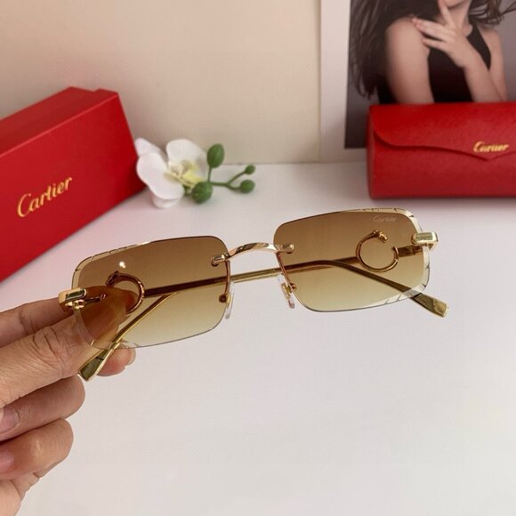 Cartier Refined Gold Rimless Eyewear - Picture 3 of 7